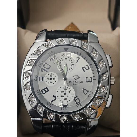 52.1mm Mens Quartz Analog watch Silver Dial Gem Bezel Black Leatherette band main image 6